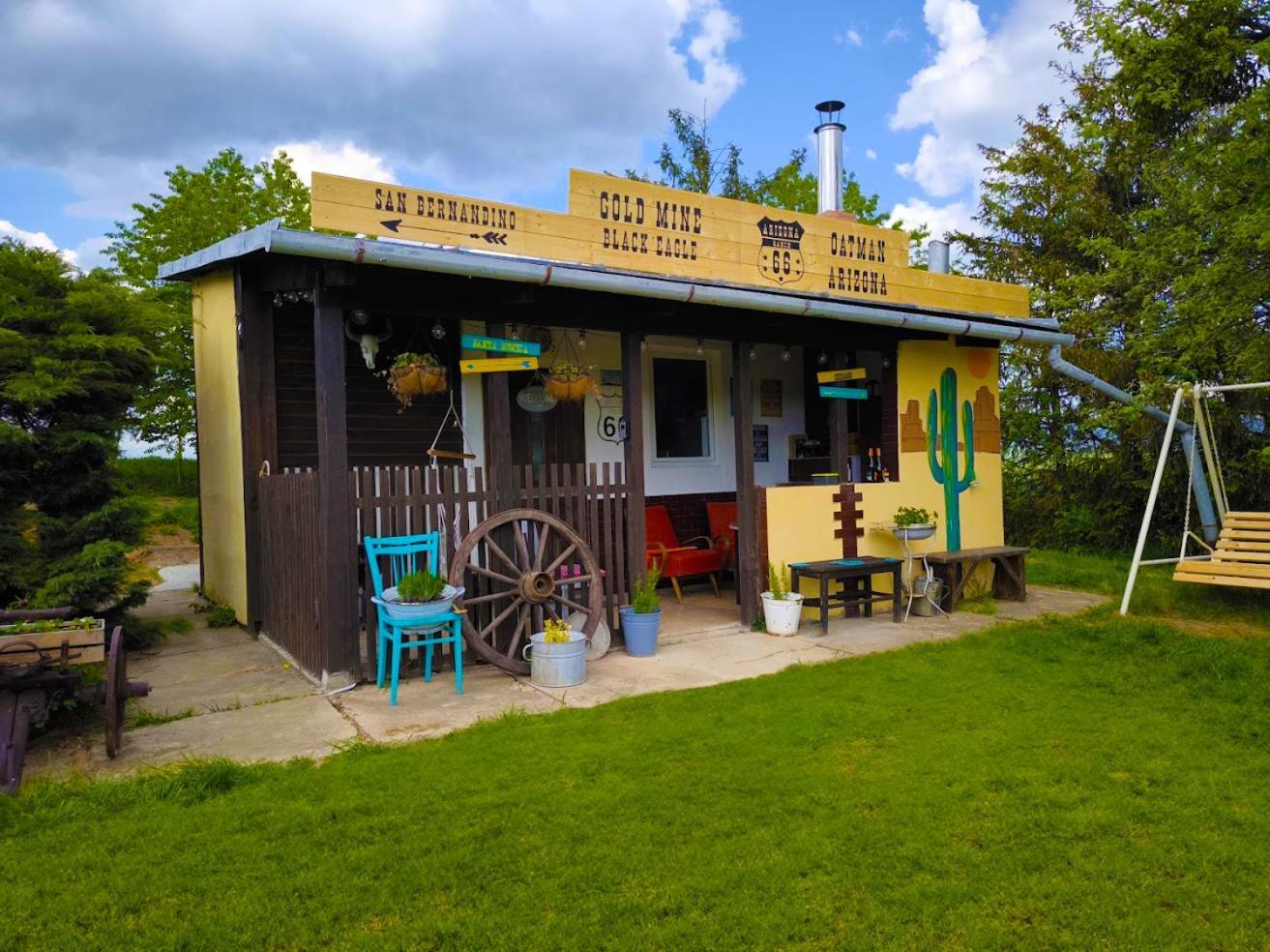 Ranch 66 - Zlatokopecka Chata Arizona Trsice ภายนอก รูปภาพ